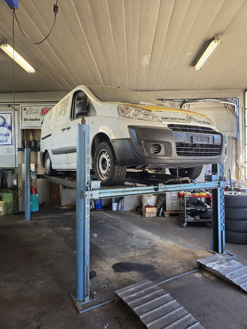 Hebebühne & Wagenheber: Autolift ab 1 Fr. – Gebraucht aus Birmenstorf AG von Adam92 1