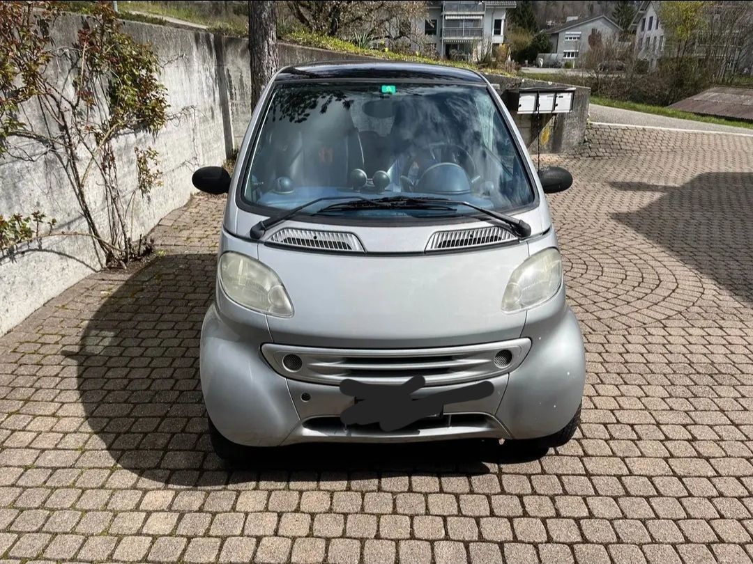 Smart Automobili: Smart sondermodell Brabus – Usato da Oftringen venduto da sweden03 1