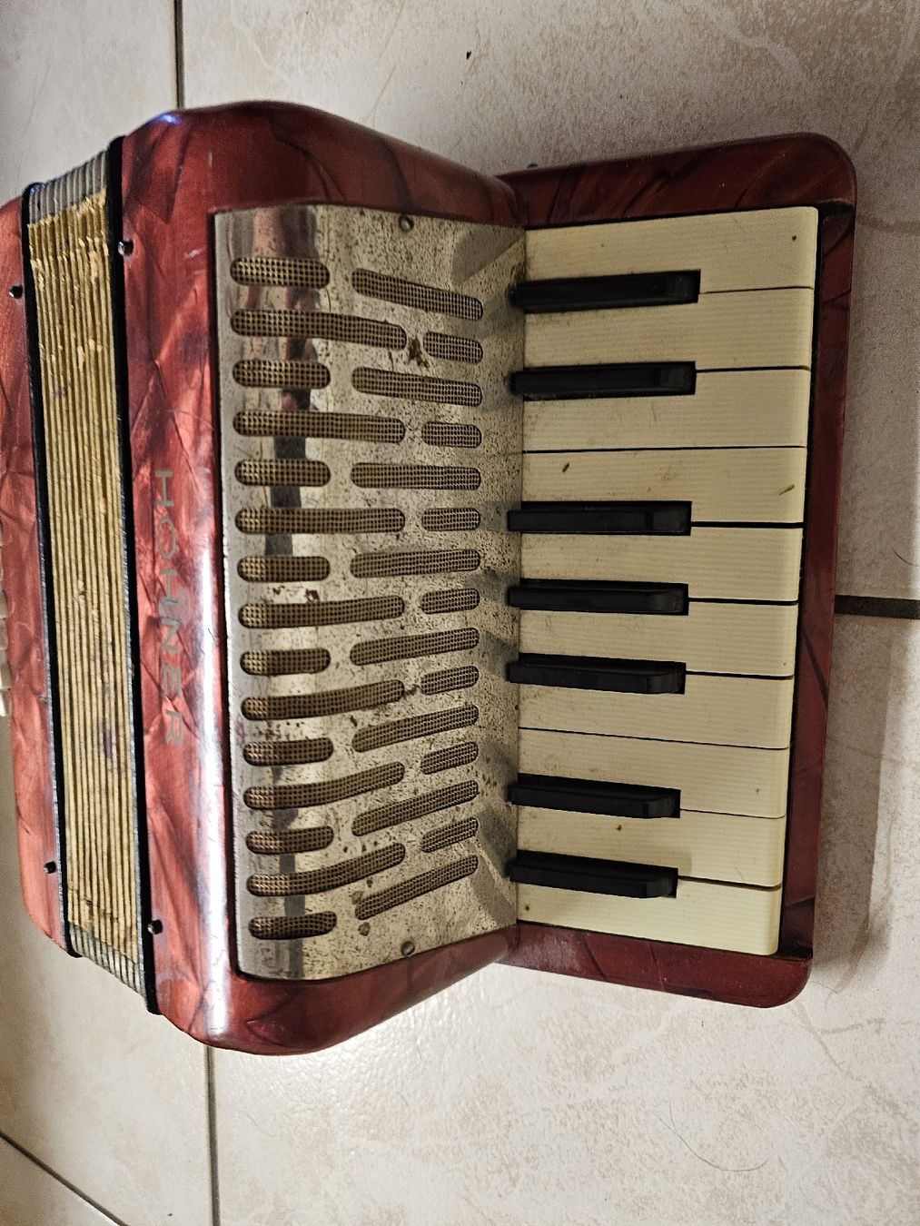 Hohner Musikinstrumente: Hohner Kinder Zieh- und Stossharmonika – Gebraucht aus Meisterschwanden von Hummer21 1
