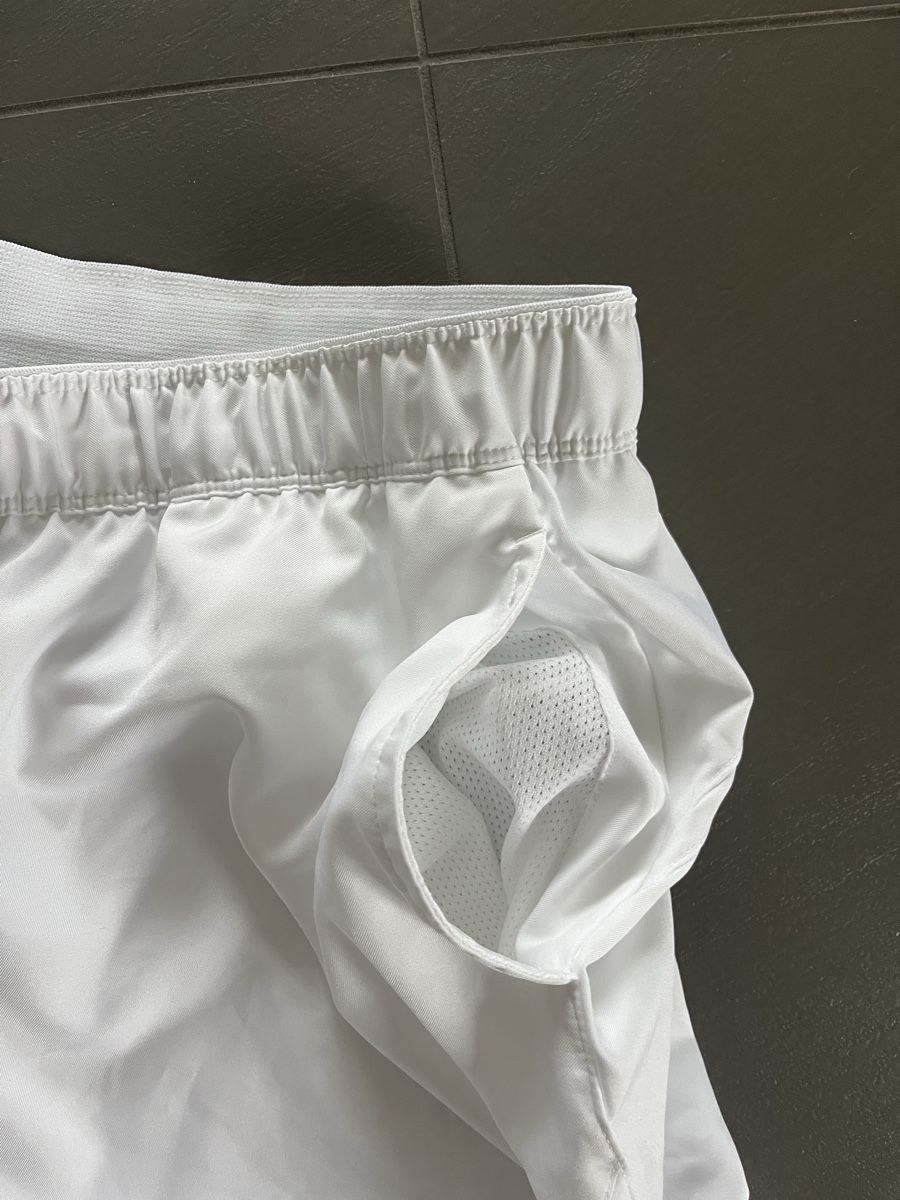 Nike Pantaloni: Tennisshorts - Nike – Nuovo (secondo la descrizione) da Ostermundigen venduto da nils.mani 3