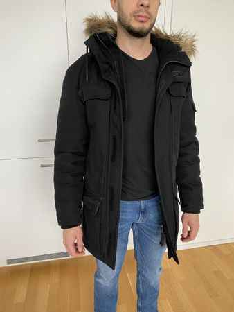 Winterjacke Herren Gr. M schwarz warm Kunstfell Kapuze Parka