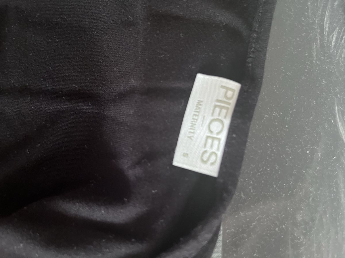 Lots de vêtements: Pieces Maternity Kleid Gr. S – D'occasion à Zollikerberg par LLV 1