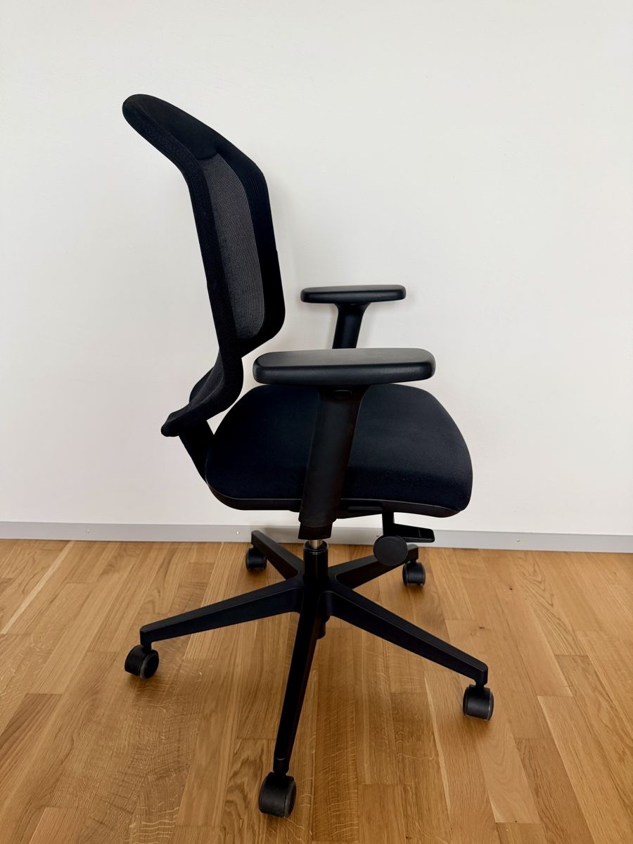 Giroflex Stühle: Giroflex Bürostuhl – Gebraucht aus Cham von DOLSC 1
