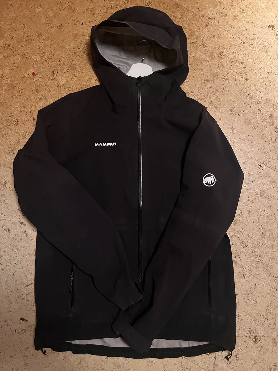 Mammut Jacken: Mammut Hardshell Jacke – Gebraucht aus Frutigen von emmanuel.r