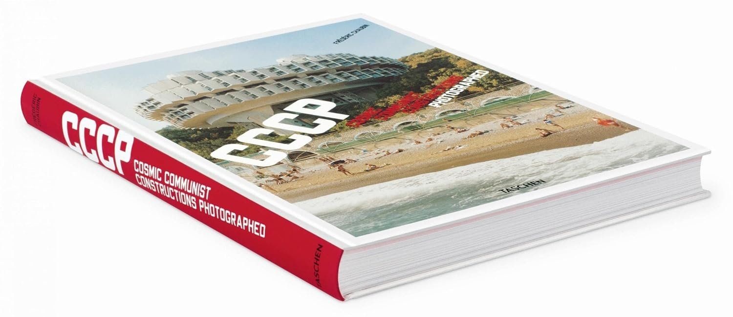 Livres: CCCP: Cosmic Communist Constructions Photographed – D'occasion à Zürich par ForMat21