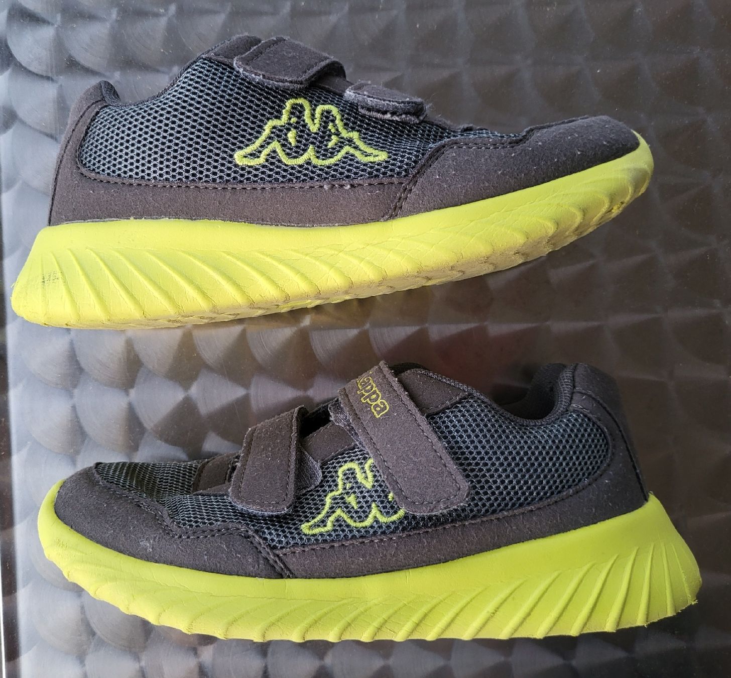 Kappa Scarpe per ragazzi: Kappa Kinderschuhe Gr. 33 – Usato da Zell LU venduto da claro62 2