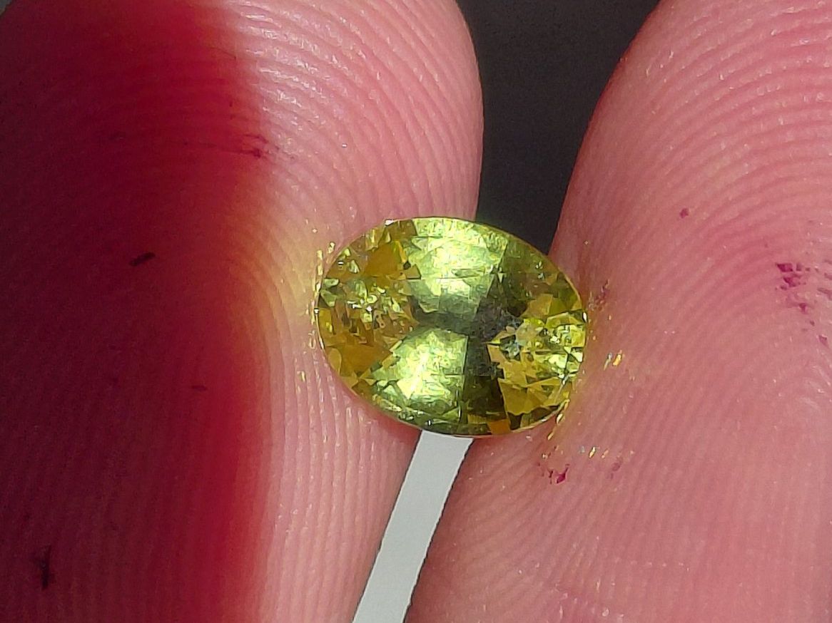 Edelsteine: Chrysoberyl Chartreuse High Luminous – Gebraucht aus Bévilard von Yougems 4