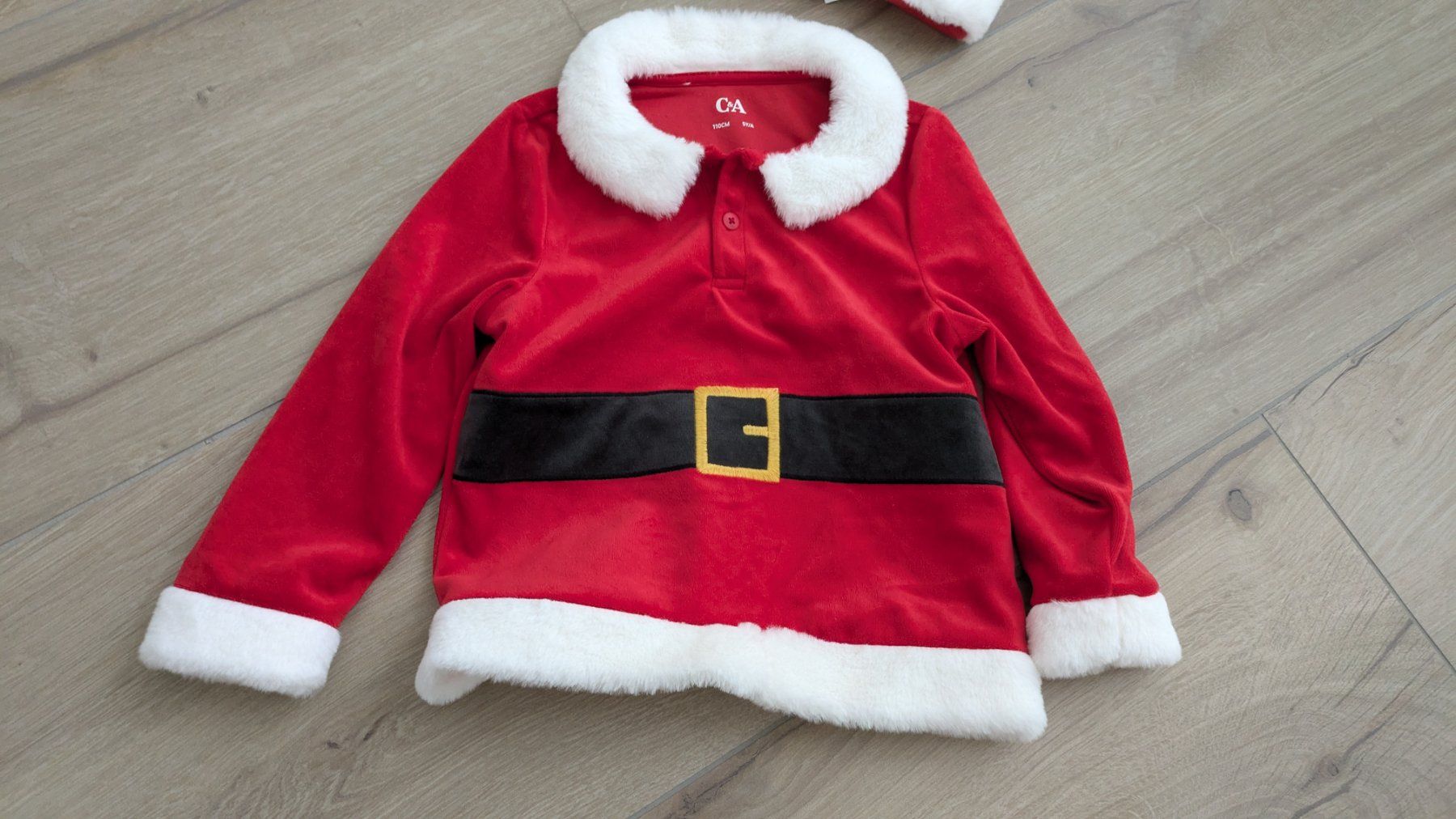 C&A Pullover & Sweatshirts: Weihnachtsoutfit / Weihnachtspullover - Gr. 110 – Gebraucht aus Staufen von Fleby84 1