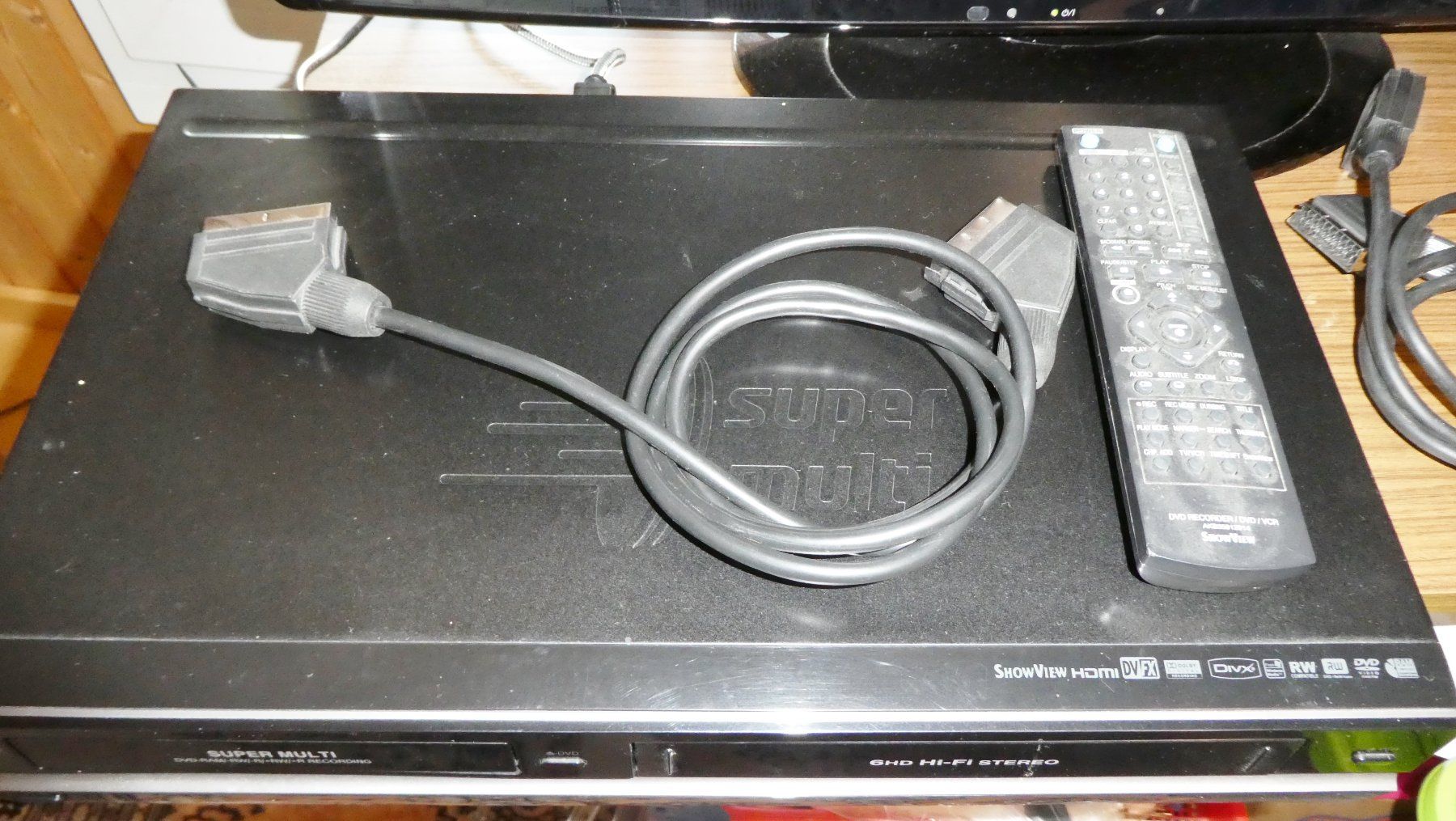 Registratori: VHS / DVD -Videorecorder Videoplayer GPX – Usato da Siebnen venduto da GluckPilz5684