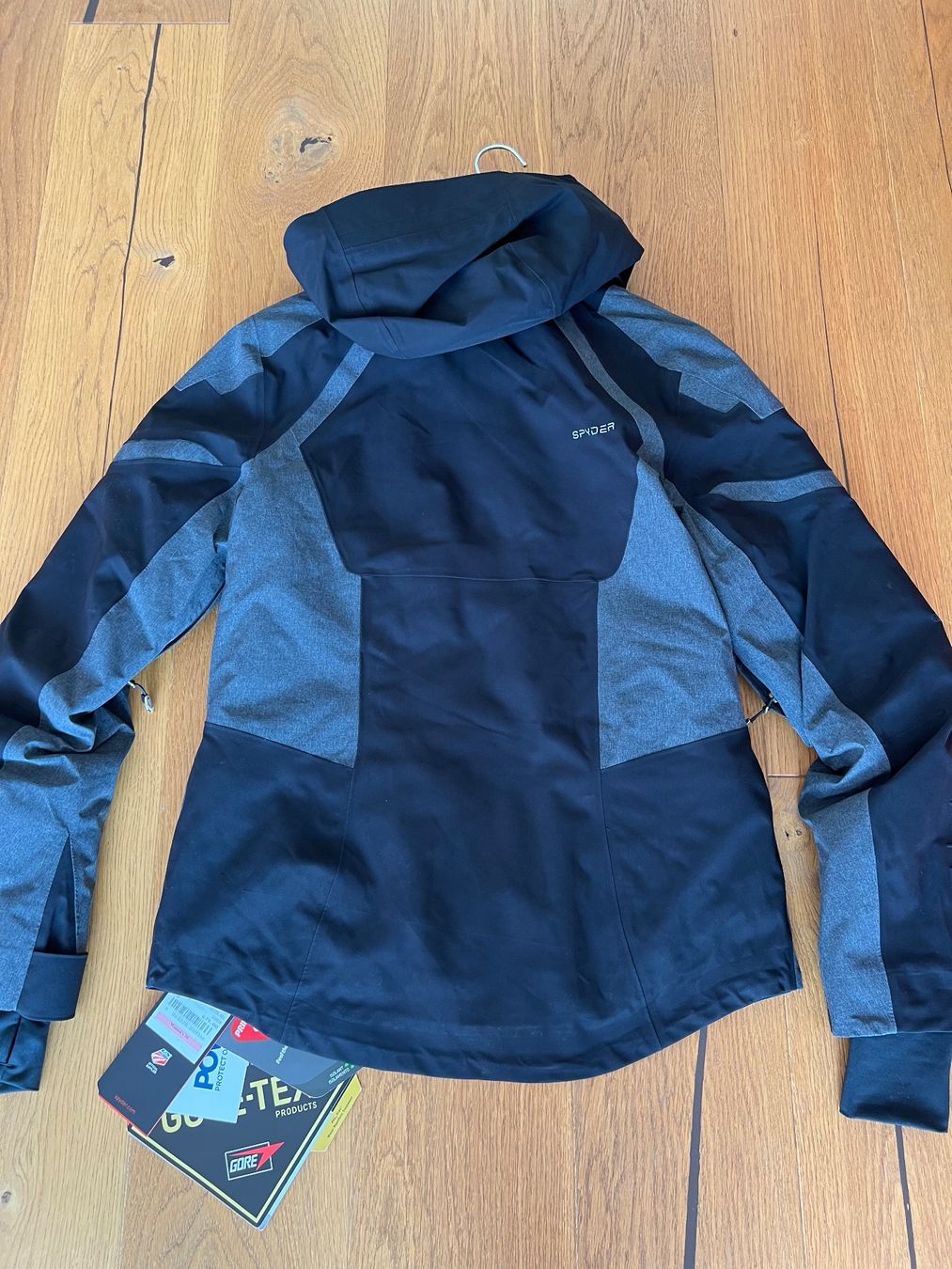 Spyder Giacche: Skijacke Spyder Gortex Damen Grösse S – Nuovo (secondo la descrizione) da Schenkon venduto da Can63 3
