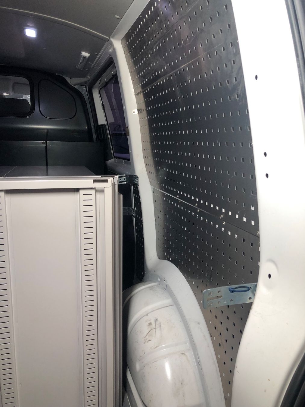 VW Veicoli commerciali: VW T6.1 Transporter Diesel – Usato da Bad Ragaz venduto da ayl_68jc 7