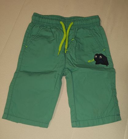 grüne Sommer-Shorts mit Frosch, Grösse 98