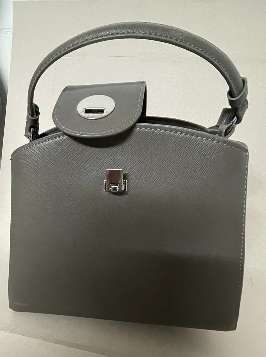 Borse da donna: NEU: Damen-Umhängtasche – Nuovo (secondo la descrizione) da Frenkendorf venduto da Yard-Sale-2000 5