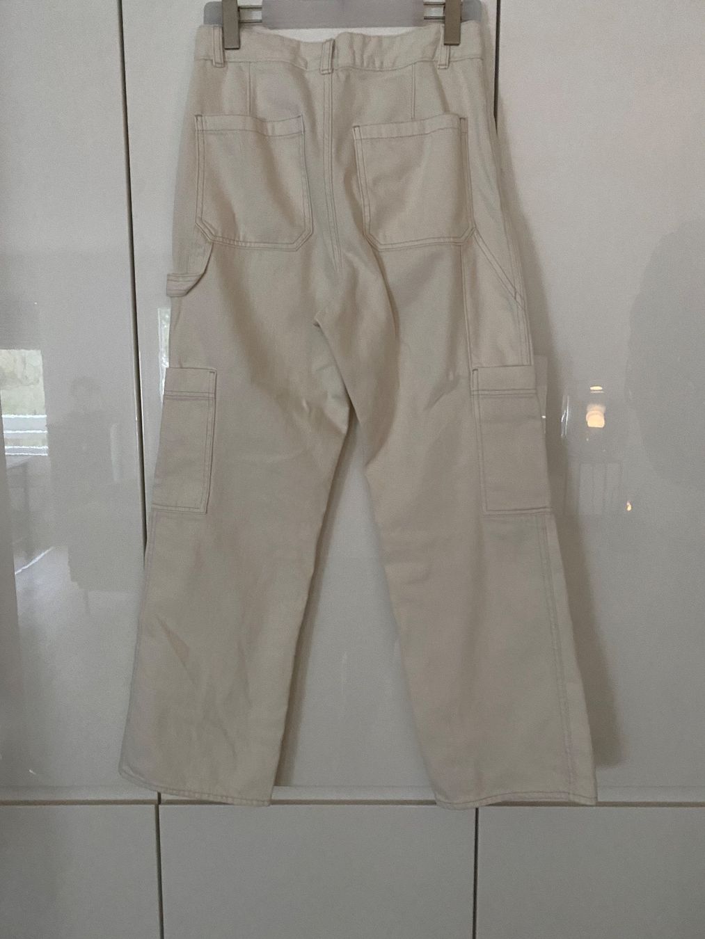 H&M Jeans: Coole Flatjeans – Gebraucht aus Wermatswil von -secondchance- 4