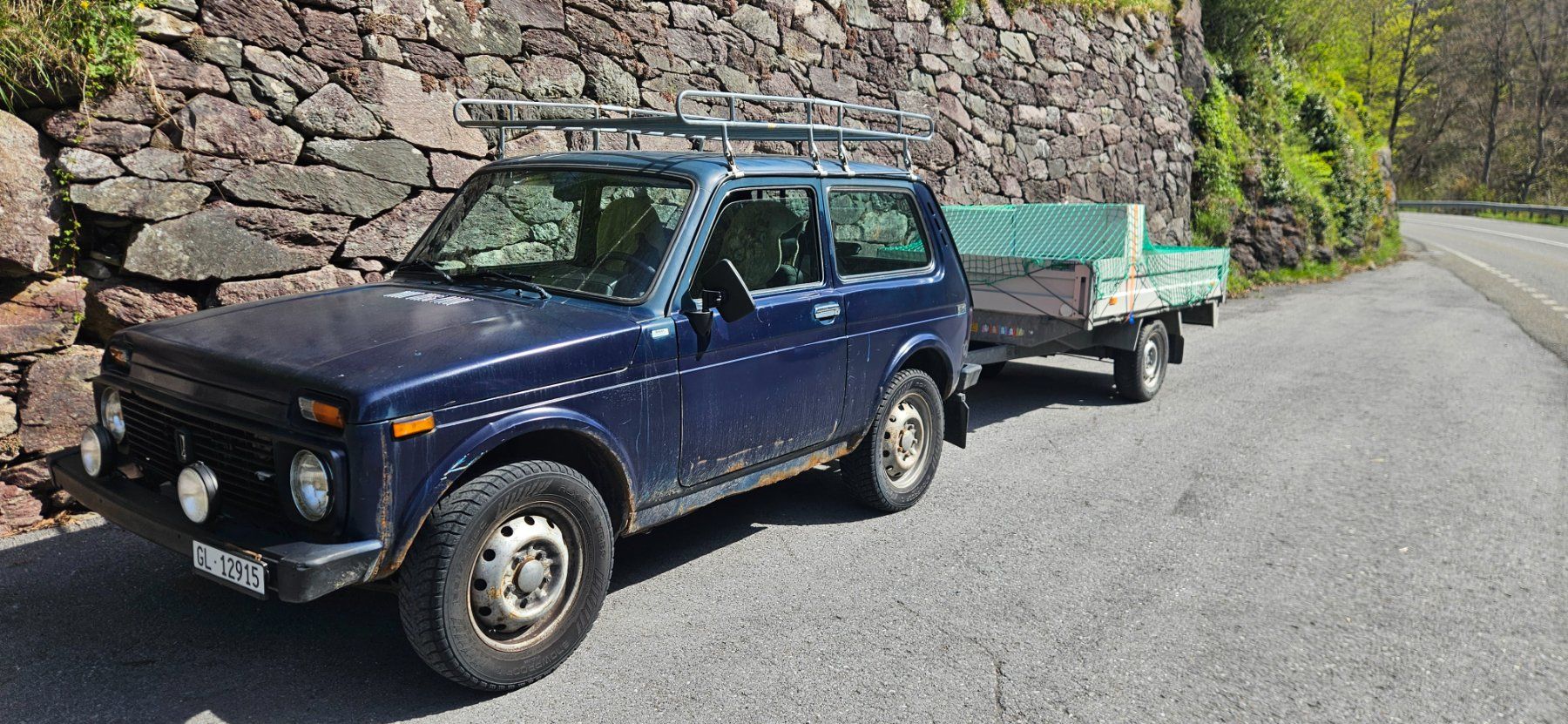 Lada Autos: Lada Niva 30km/h – D'occasion à Hätzingen par Kuh7 7