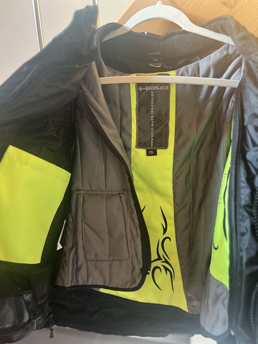 Held Giacche: Guterhaltene Motorradjacke von Held – Usato da Auswil venduto da mel_qfh8 1