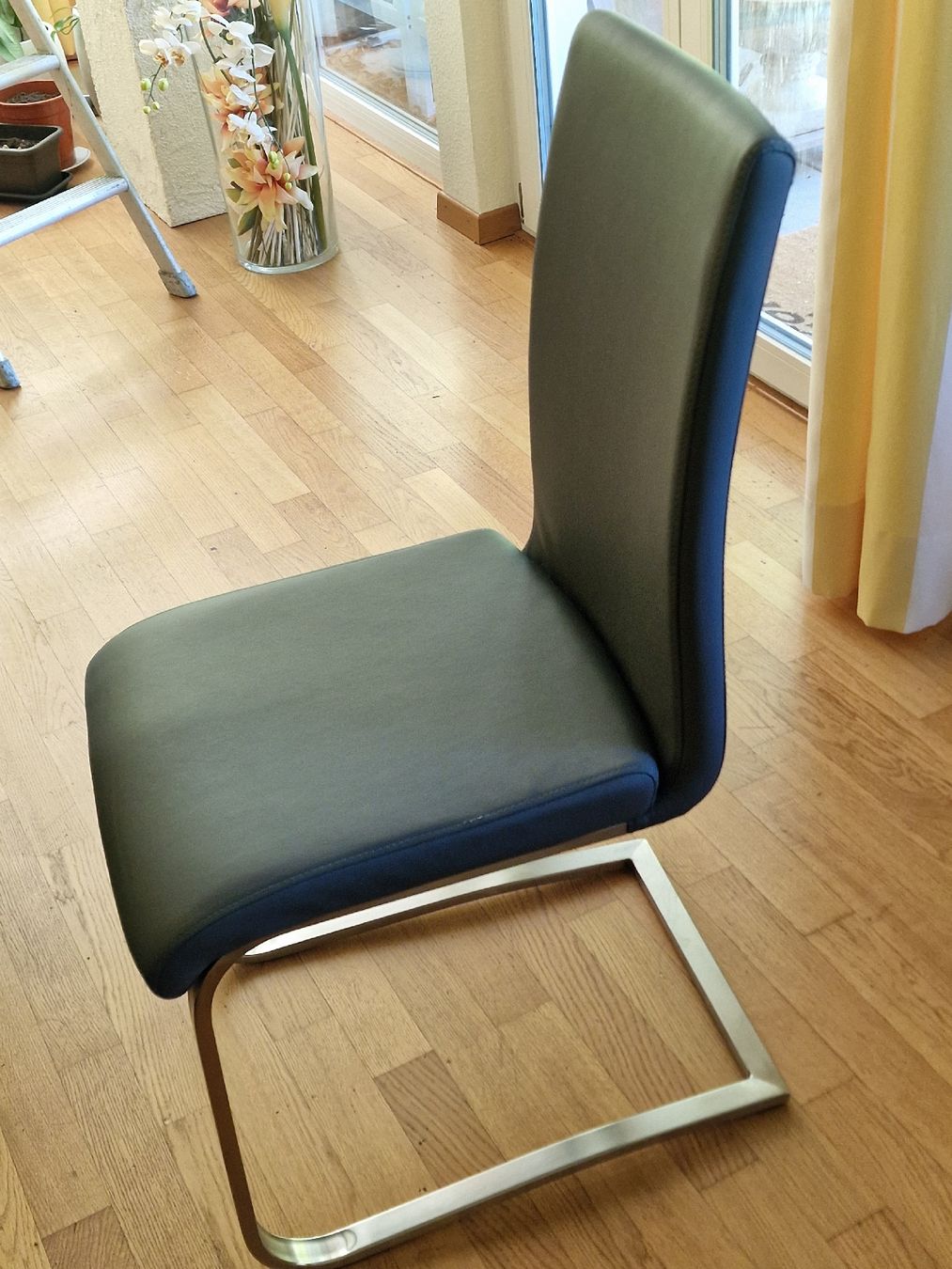 Sedie: 4x Stühle  – Usato da Richterswil venduto da NicolasKundert 1