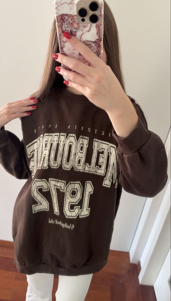 Bershka Pullover & Sweatshirts: Bershka Brown Oversized Pullover – Gebraucht aus Zürich von NinaH0112 1
