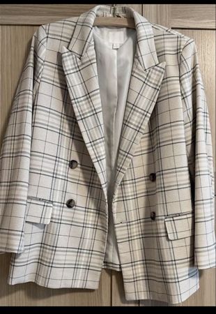 Blazer von H&M, Grösse M, kariert, neuwertig 