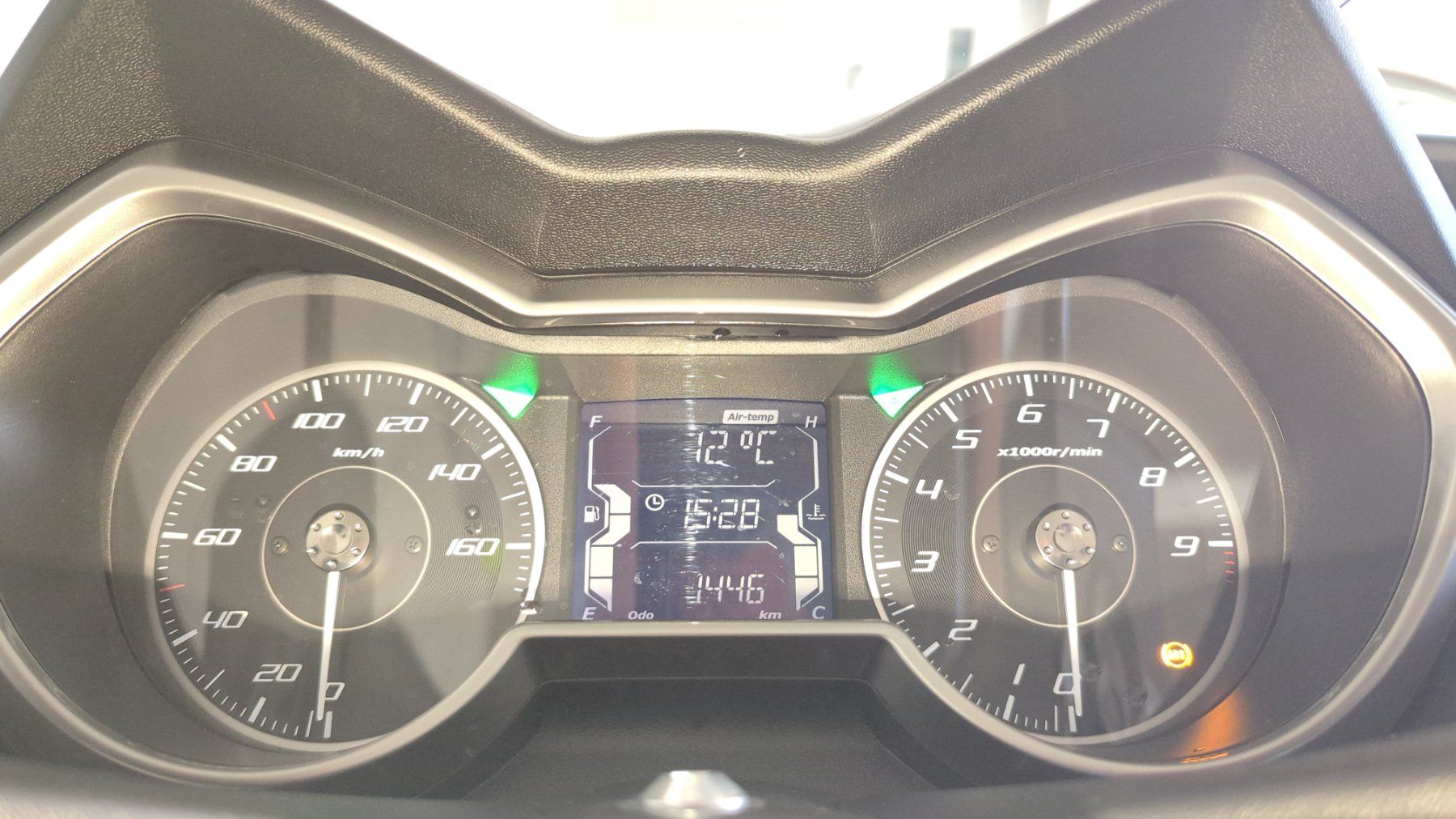 Yamaha Scooters: YAMAHA X-MAX 300 TECH-MAX – Gebraucht aus Mergoscia von onl_tq52 9