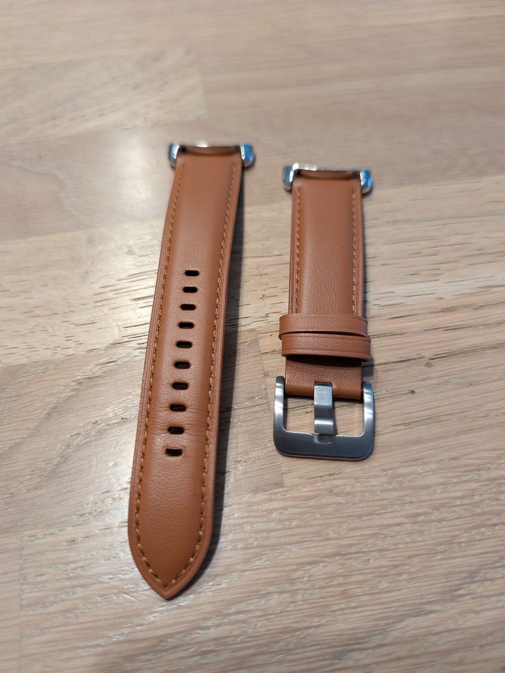 Google Smartwatch: Google Pixel Watch, 1. Generation inkl. Lederarmband – Gebraucht aus Domat/Ems von Paschaff 2