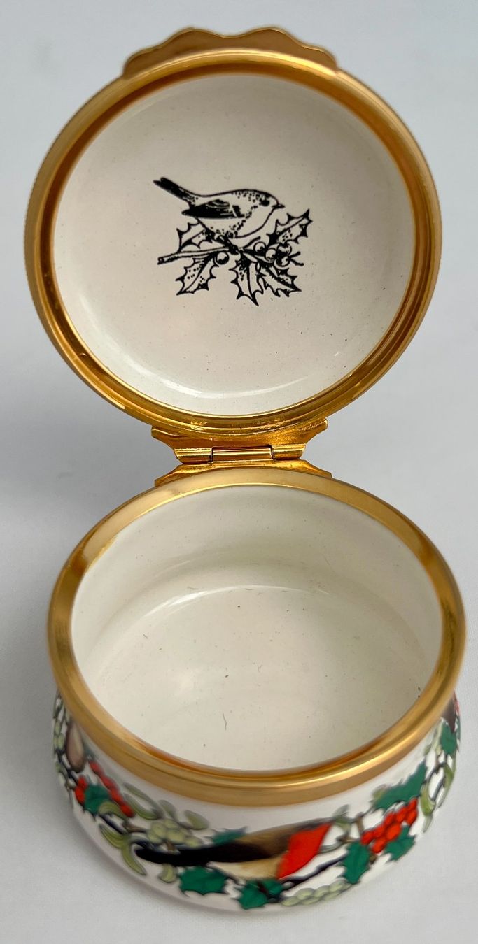 Contenitori & Simili: Halcyon Days Enamels, handbemaltes Weihnachtsdöschen, 1981 – Usato da Zürich venduto da Drahtzug 2