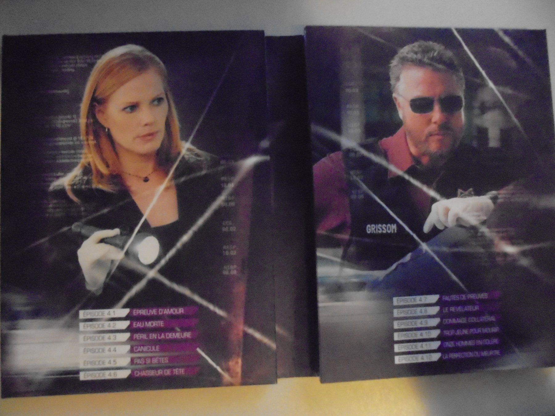 Alle DVDs: "  Les experts saison 4, épisodes 1 à 12 " Coffret 3 DVD – Gebraucht aus Crissier von Promopost 2