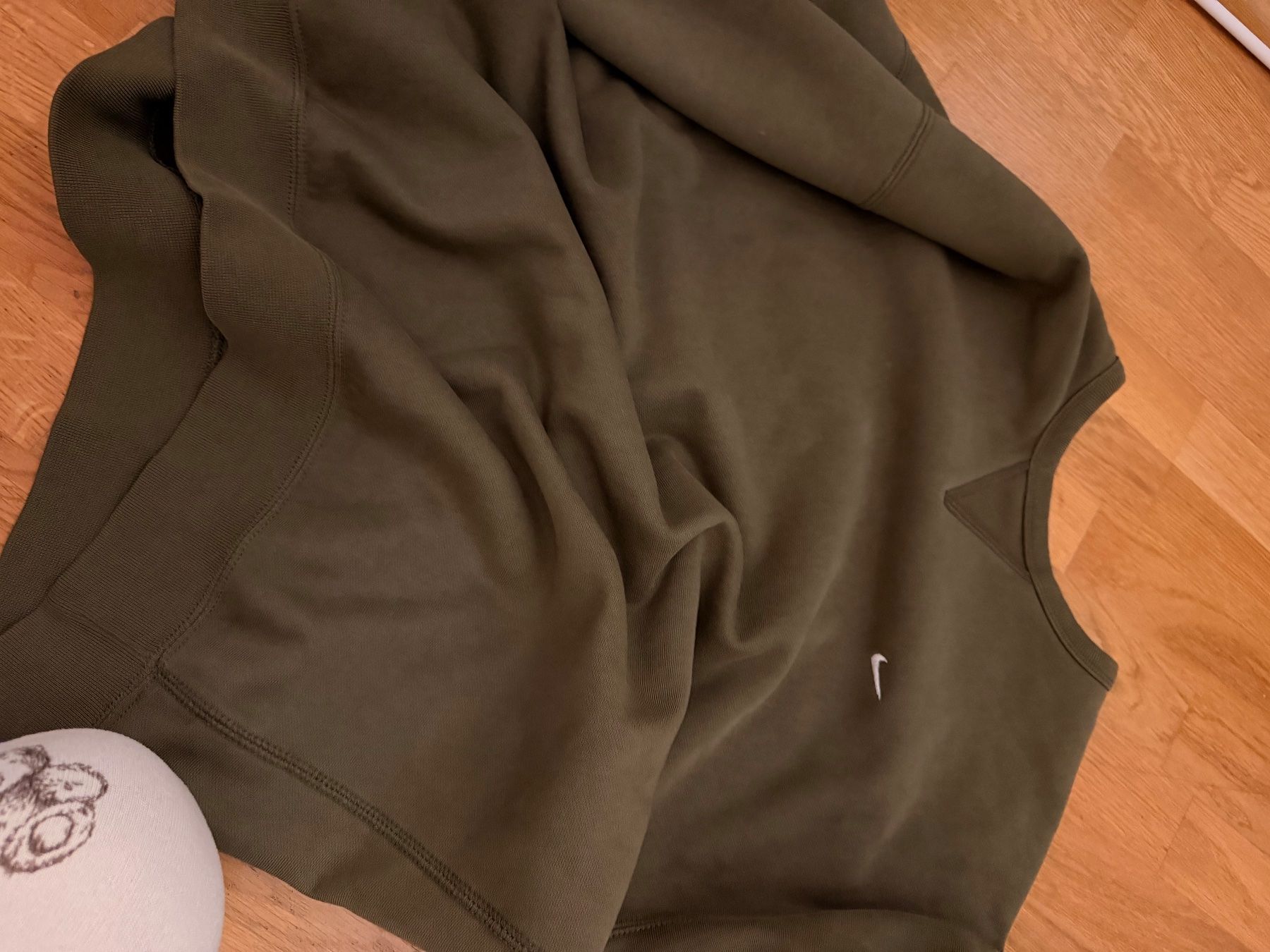 Nike Jumpsuits: Nike Traineranzug XXL – D'occasion à bülach par Happylion1