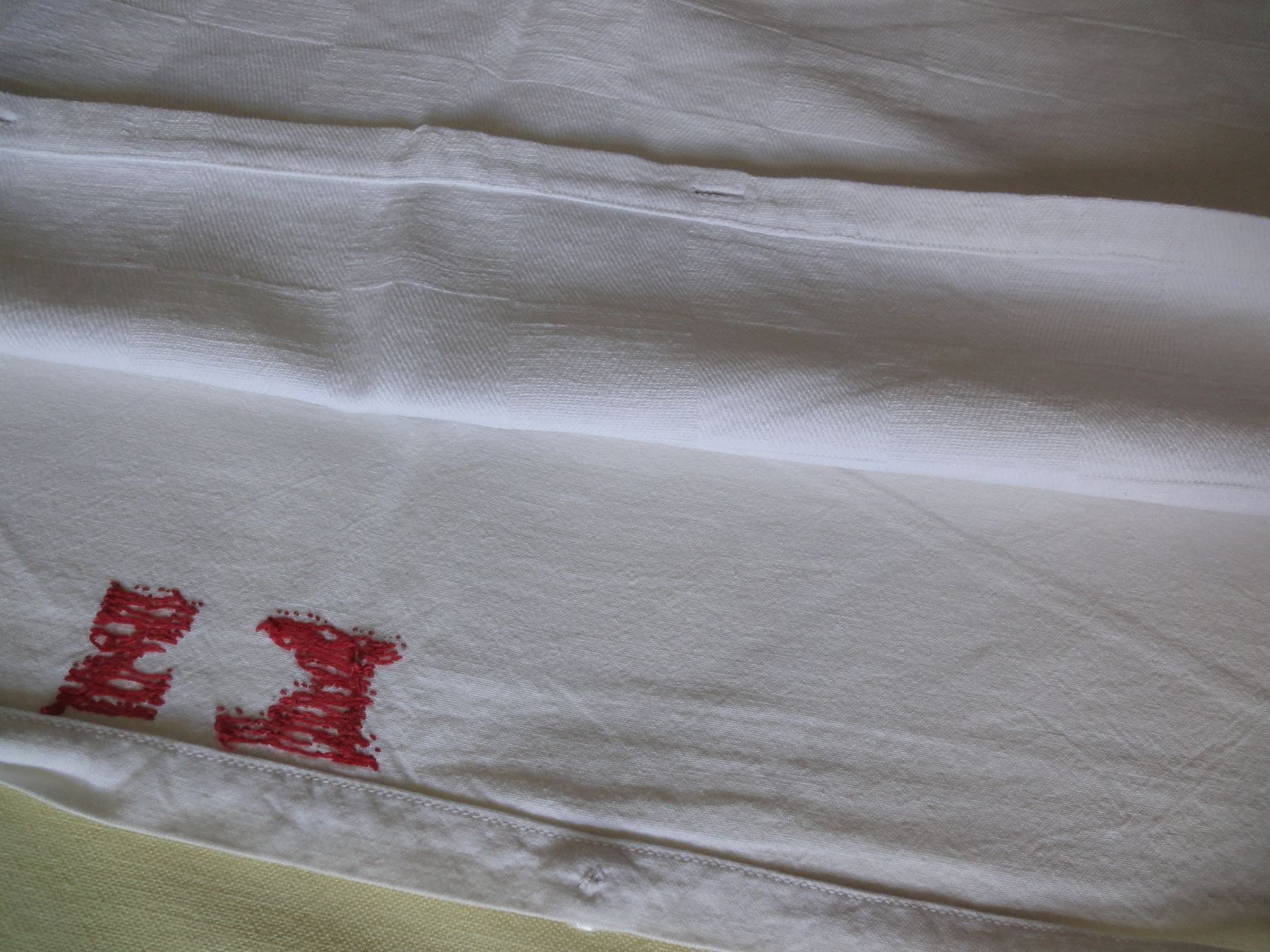 Biancheria da letto: Alter Duvetüberzug Halbleine – Usato da Chur venduto da omonia 3