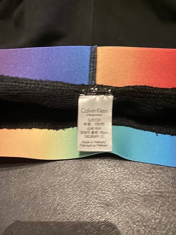 Hosen: Calvin Klein Short – Gebraucht aus Gisikon von Jen_03 2