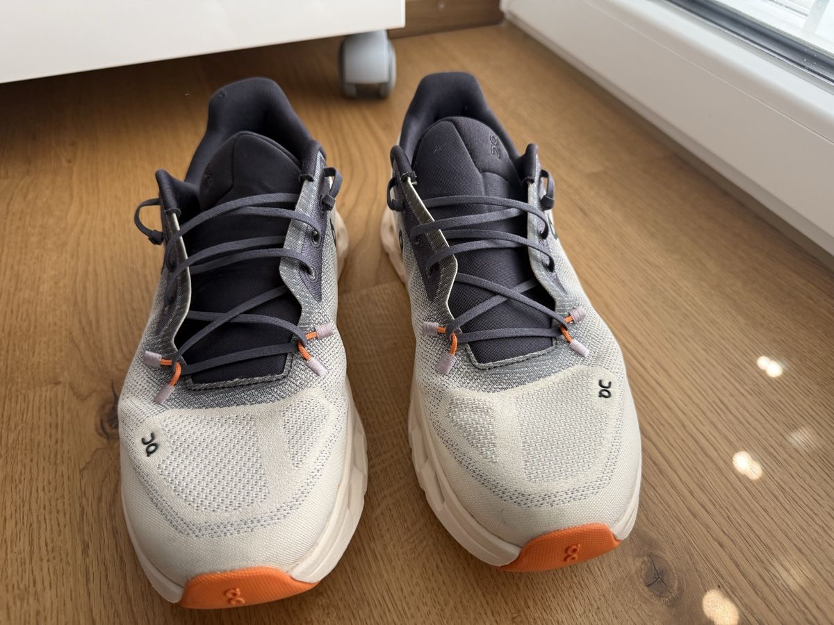On Scarpe da uomo: On running Cloudtilt 42 – Usato da Châtelaine venduto da Veradat 5