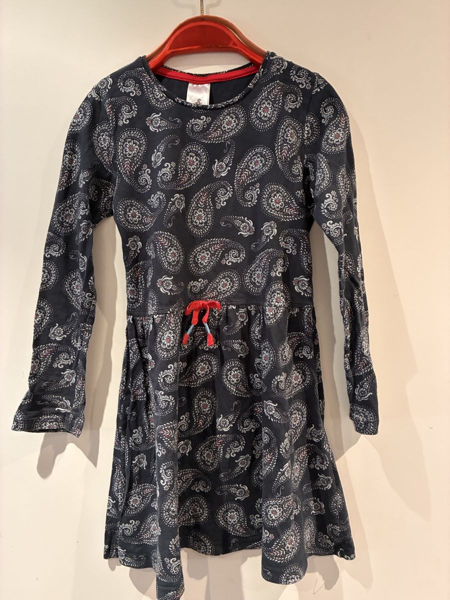 Kleider & Röcke: Schönes Kleid Gr. 128 – Gebraucht aus richterswil von lunamarie001