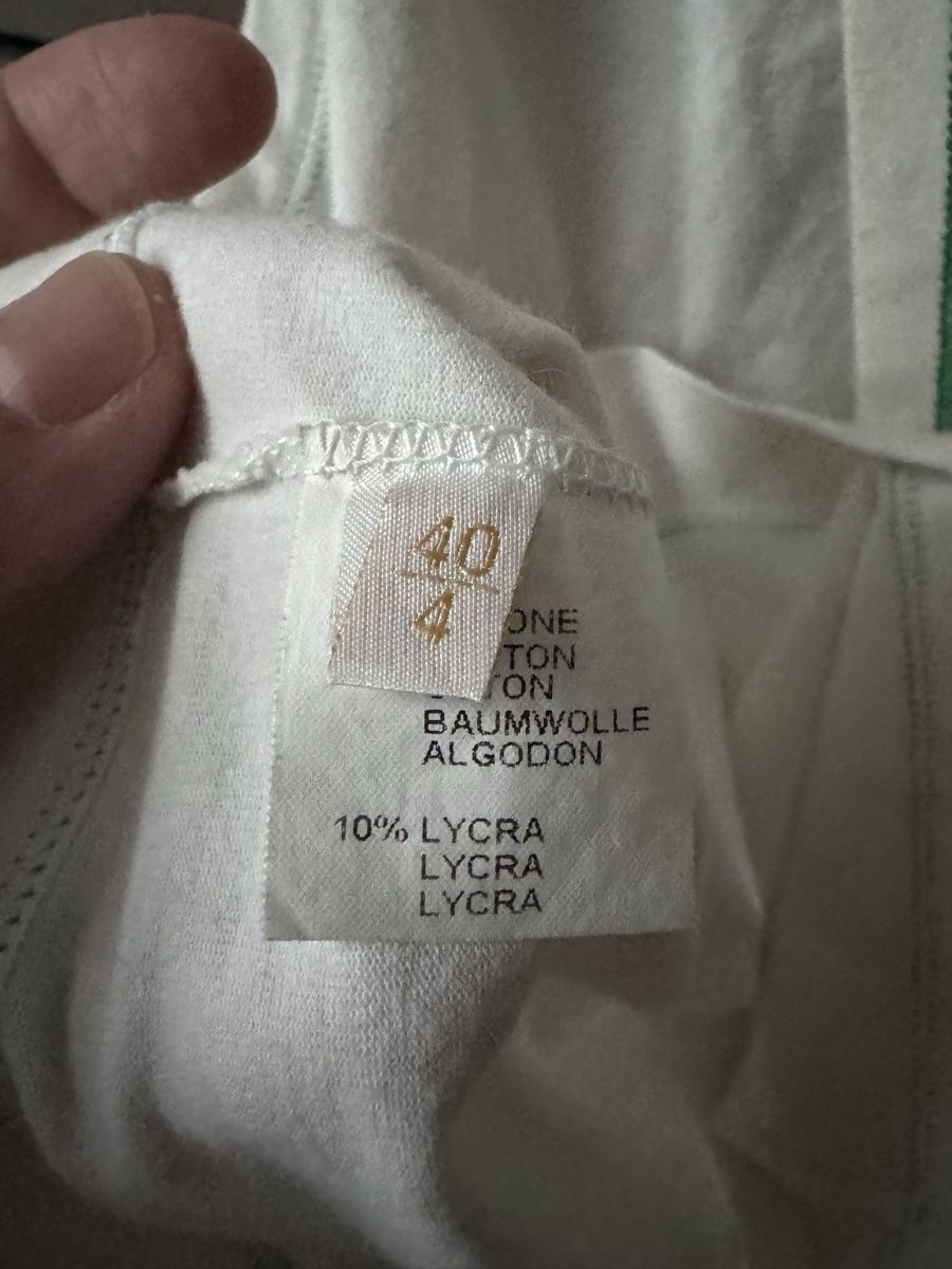 Valentino Tops: VALENTINO Roma Top weiss Gr.34 – Gebraucht aus Brütten von Rod816 4