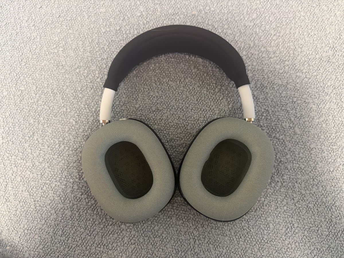 Apple Cuffie: Apple AirPods Max (Lightning) Silber – Usato da Muttenz venduto da sandrasbubble 6