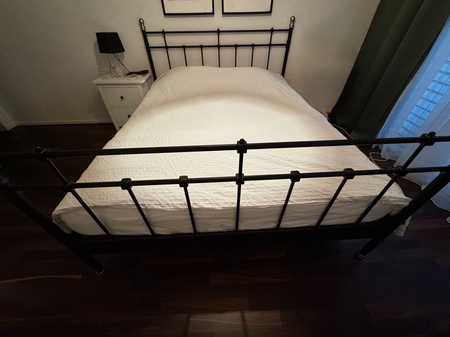 IKEA SVELVIK Bettgestell, Schwarz, 160x200 cm (Gebraucht) in Villmergen für CHF 70 – nur Abholung auf Ricardo kaufen
