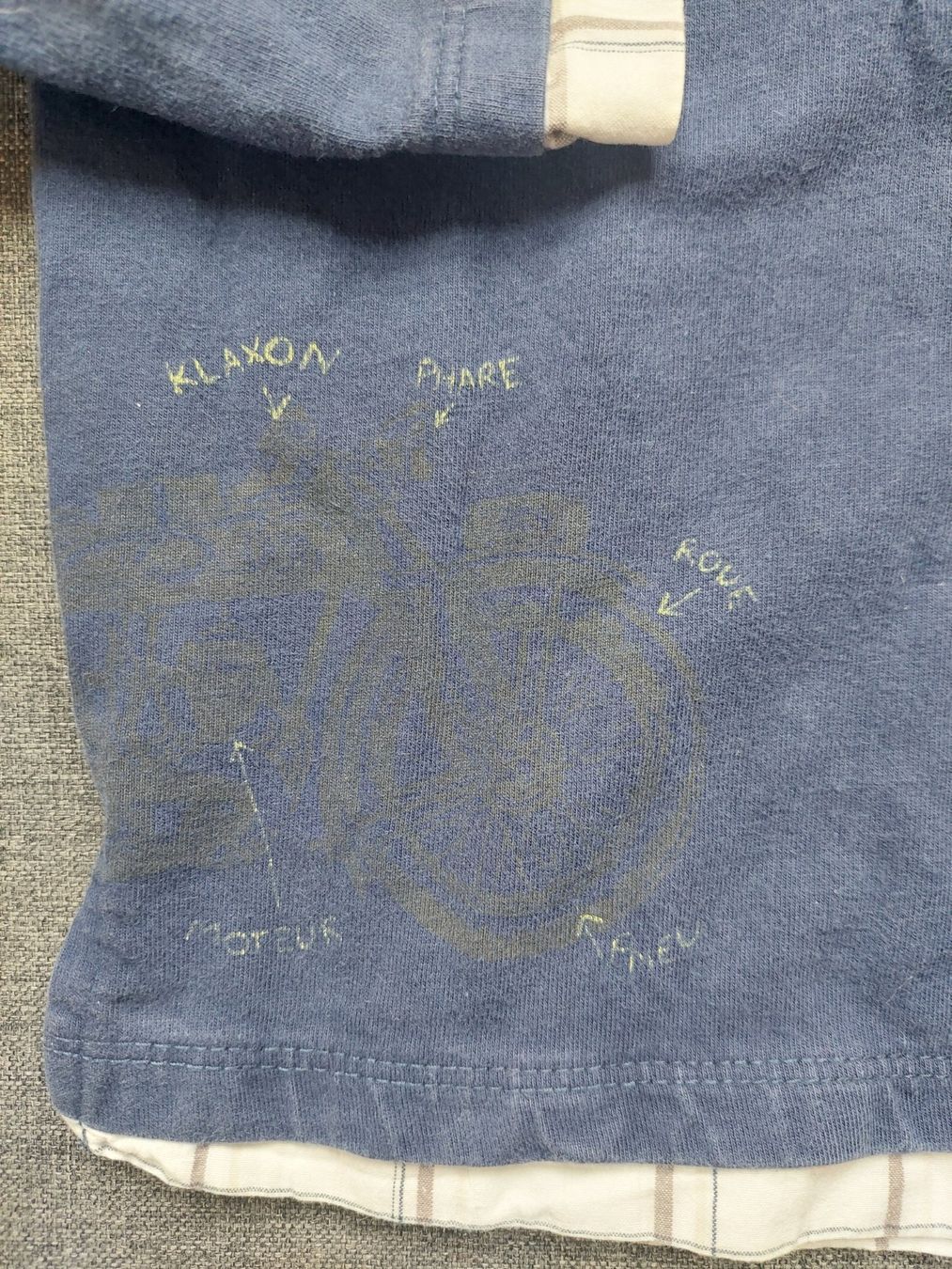 Hemden, T-Shirts & Polos: Langes Poloshirt Grösse 98  Blau / Motorrad – Gebraucht aus Beckenried von Havacola 2