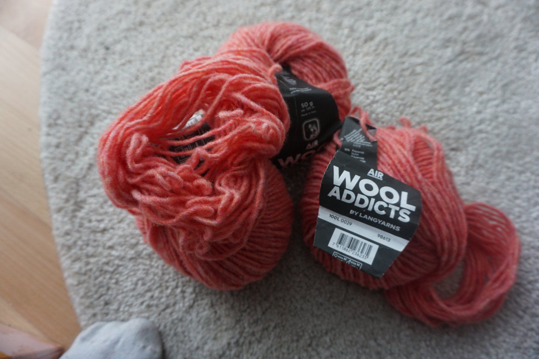 Lang Yarns Lana: 3 Stück Wool Addicts – Nuovo (secondo la descrizione) da Hochdorf venduto da Aguadulce