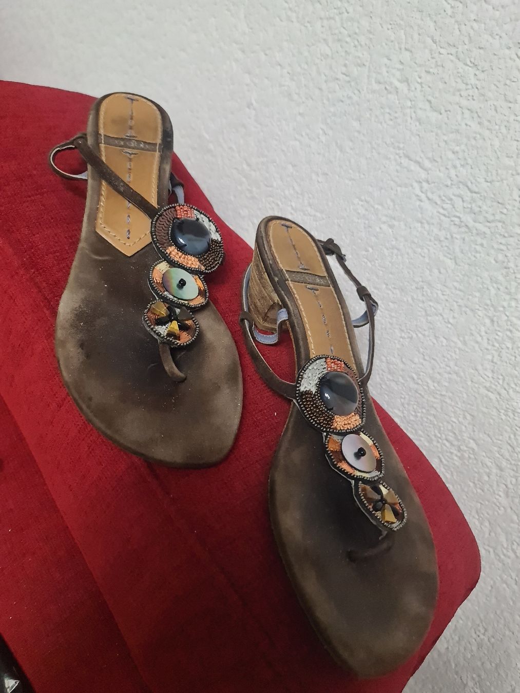 Scarpe da donna: Bata Sandalen schwarz mit Strass Grösse 39 gebraucht – Usato da Oensingen venduto da topangebot10 6