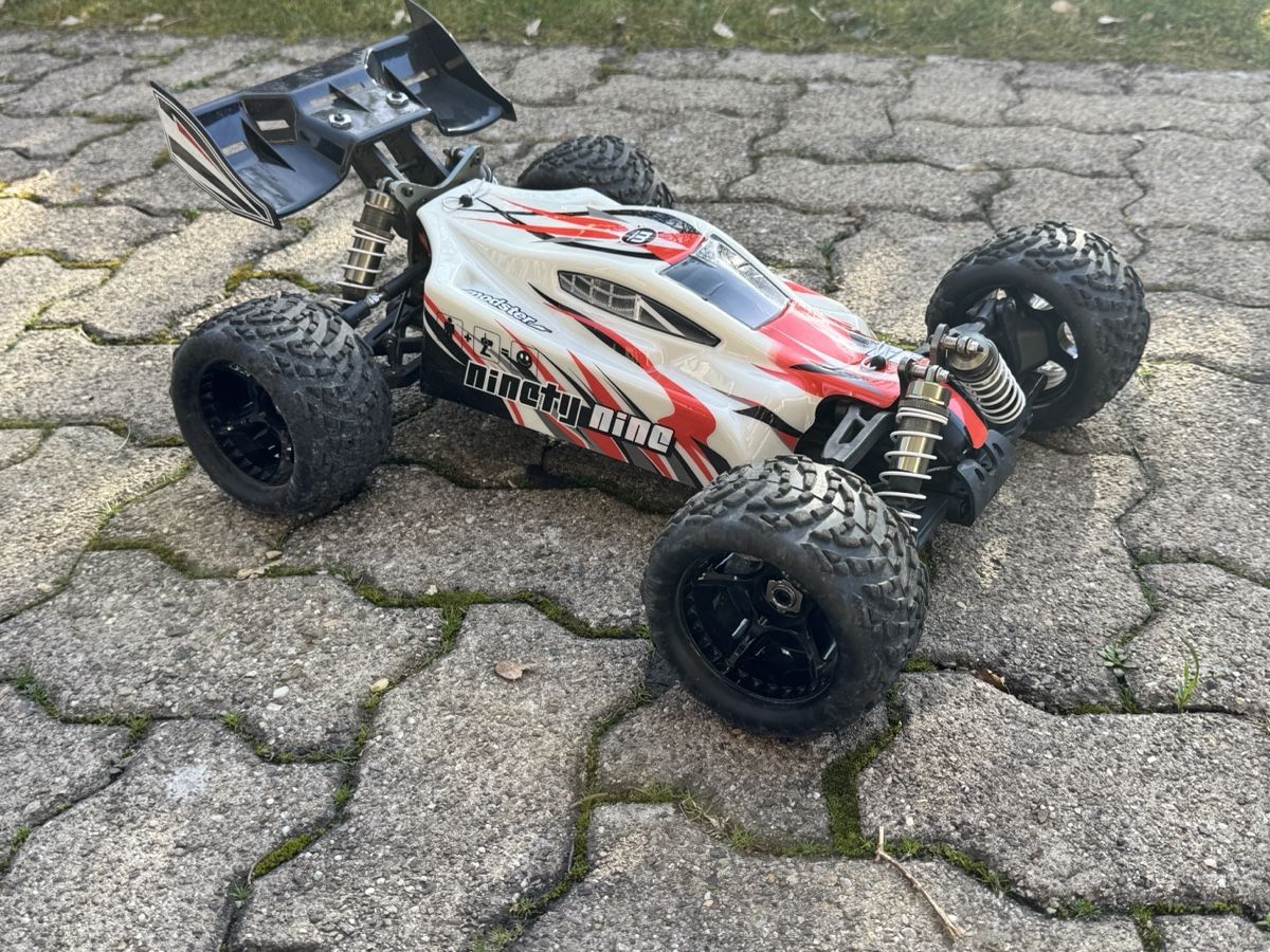 RC Kits de montage: RC Auto Offroad Buggy Ninety Nine – D'occasion à Schwerzenbach par Cdl