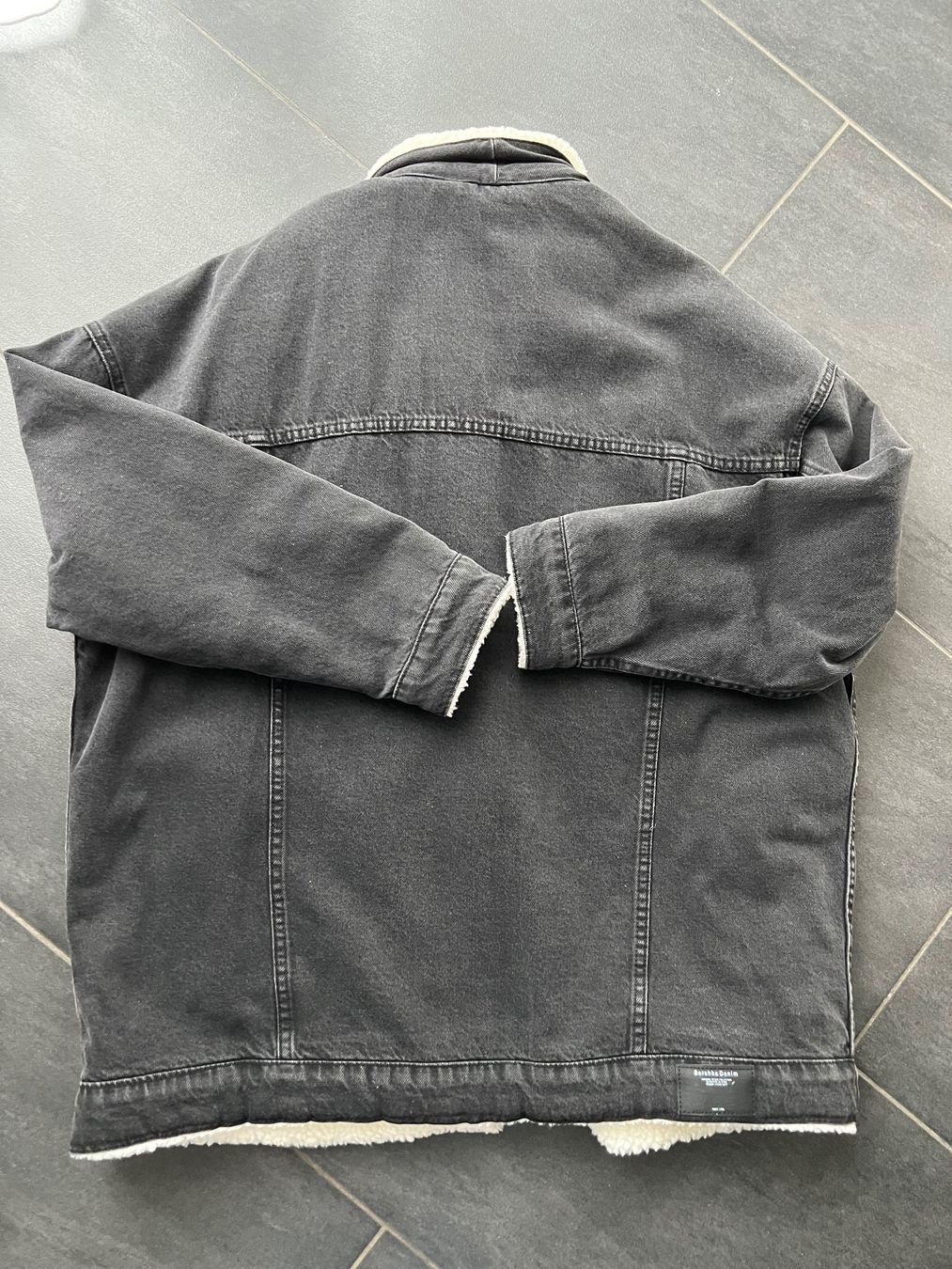 Vestes: Winterjacke – Neuf (Voir description) à Winterthur par su_4assd 2