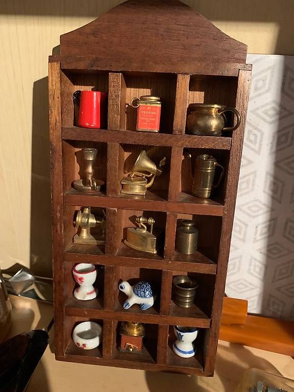 Alle Dekorationen: Cadre bois avec miniatures  – Gebraucht aus Etoy von san_78xt