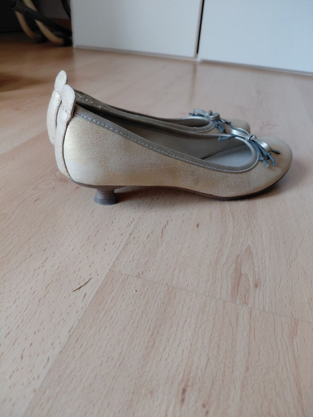 Cube Scarpe da donna: Ballerina mit kleinem Absatz. Gr.39 – Usato da Seftigen venduto da man_tr96 2