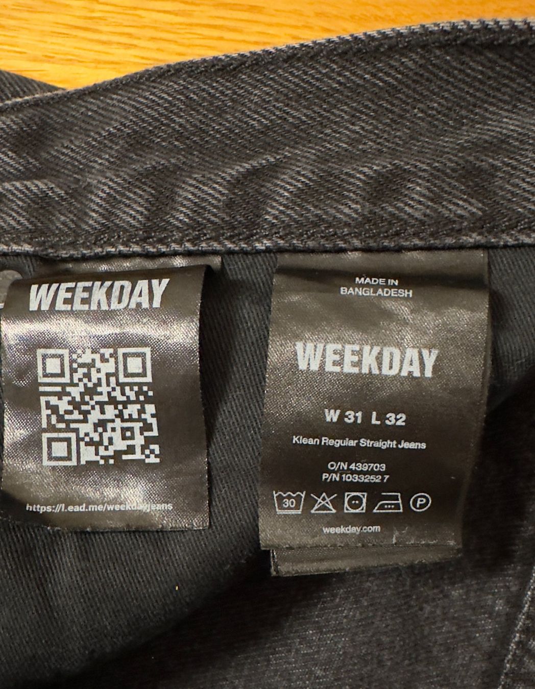 Weekday Jeans: WEEKDAY - Denim Jeans Black (Gr.31/32) – Usato da Uster venduto da jul_5dvx 6