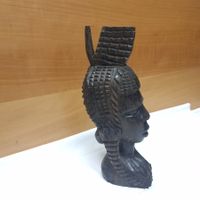 Vintage geschnitzte Büste, afrikanisch mit Kopfschmuck