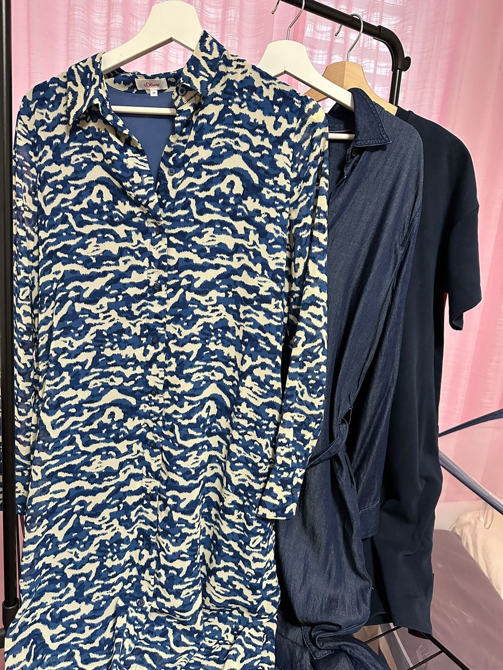 Lotti di vestiti: Frauenkleider Gösser S & M – Nuovo (secondo la descrizione) da Bülach venduto da benjamin319