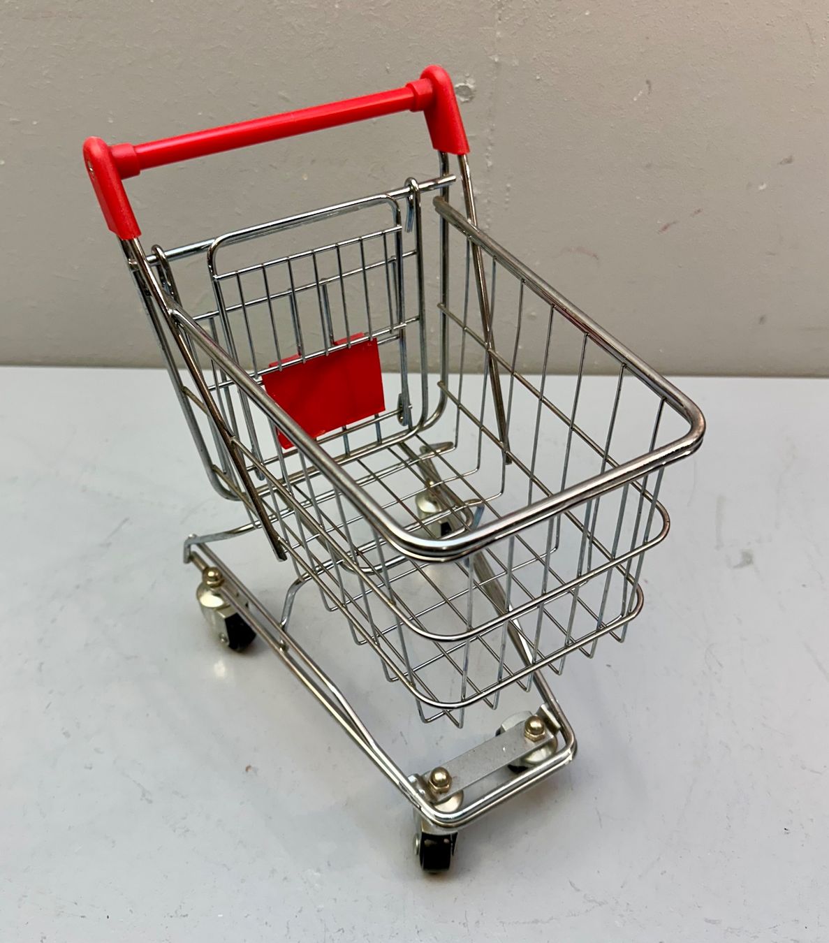 Spielzeuge: MINI EINKAUFSWAGEN AB 1.- !!! – Gebraucht aus Zürich von NIKI777 2
