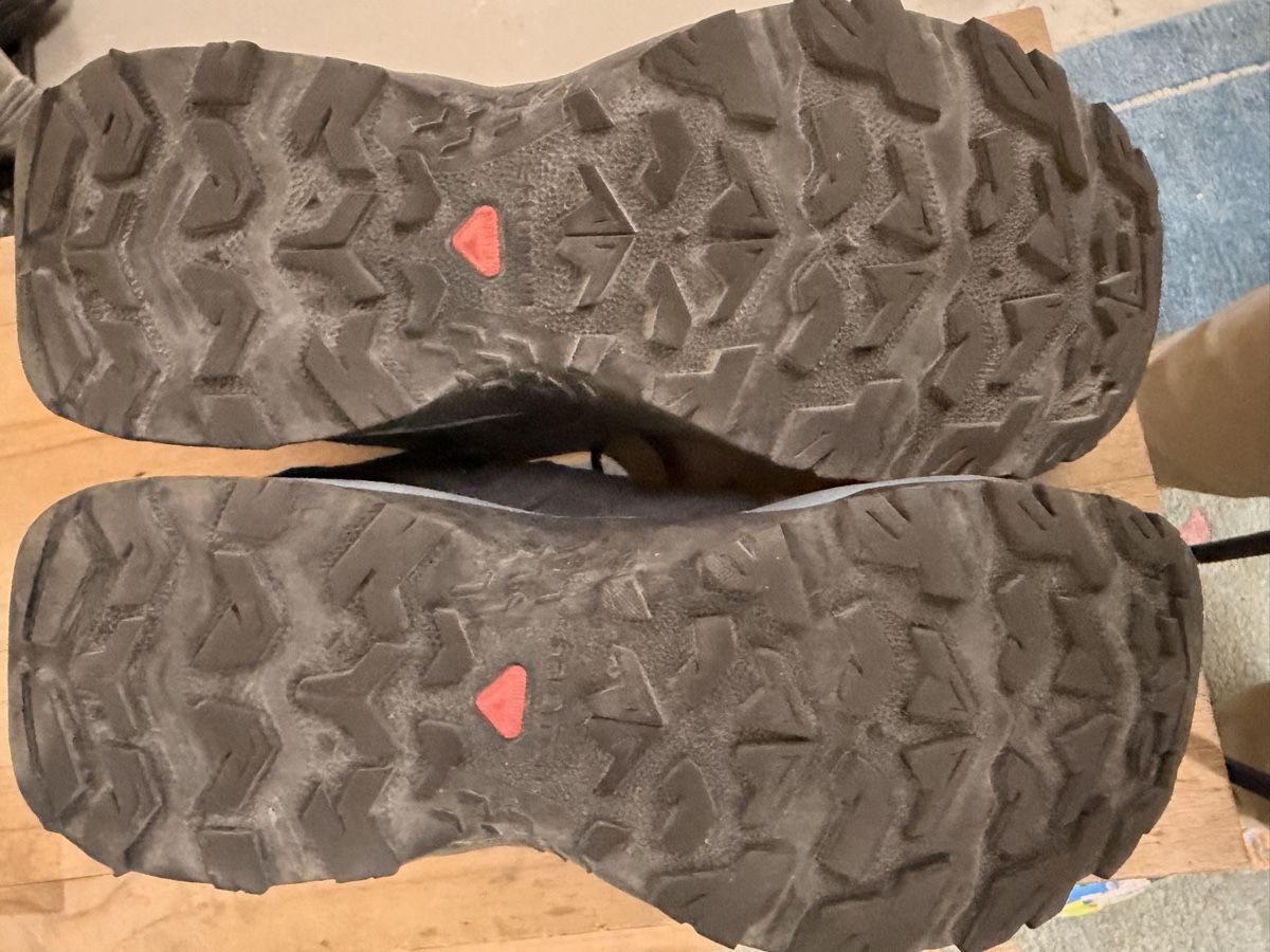 Damenschuhe: Salomon Wanderschuhe Damengrösse 38 gebraucht – Gebraucht aus Zofingen von roki_ch 2