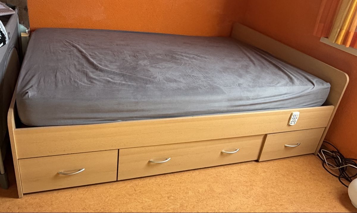 Letti: Bett 140x200 in Mollis – Usato da Wichtrach venduto da giu_tjw2