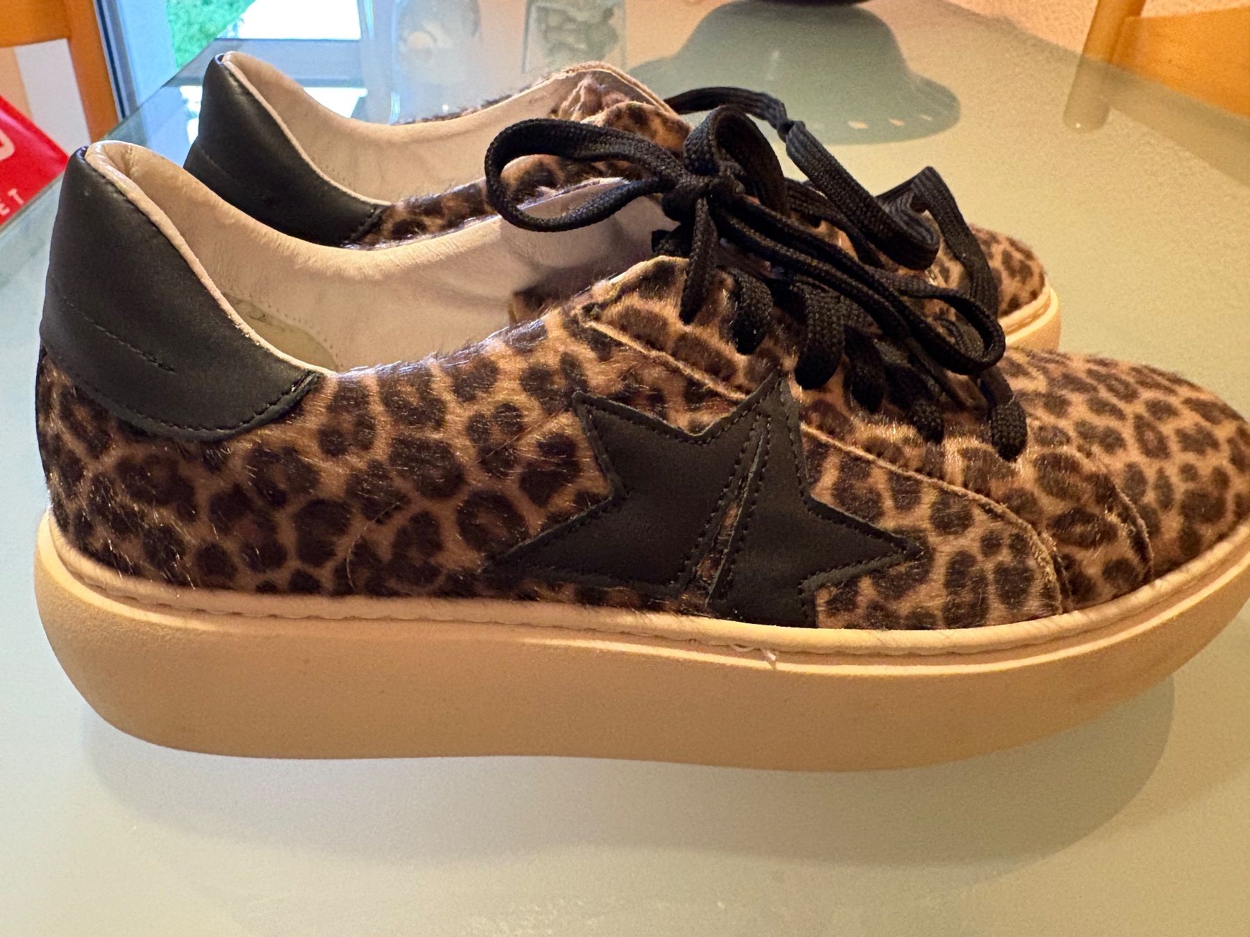 Scarpe da donna: Sneakers donna in pelle – Nuovo (secondo la descrizione) da Viganello venduto da Orisole