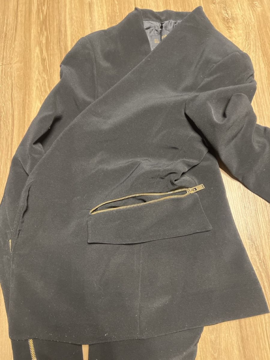 Zara Jacken: Damen Blazer Zara Basic Schwarz Grösse S  – Gebraucht aus Schlieren von tolga212 2